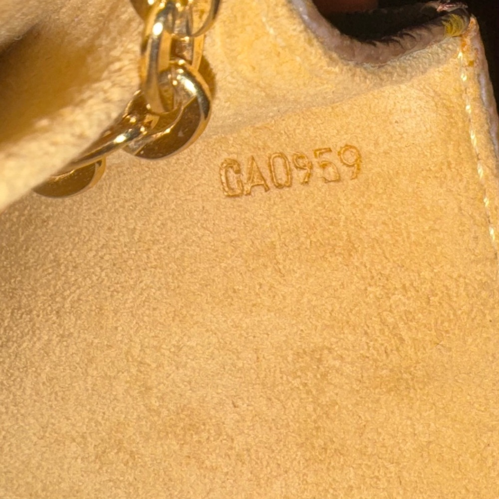 🤎LV CROSSBODY/CLUTCH🤎 Louis Vuitton Twin GM
monogram crossbody - Picture 7 of 7